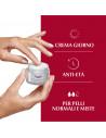 Eucerin Hyaluron-Filler +Volume-Lift crema viso giorno SPF15 anti-età per pelli da normali a miste 50ml
